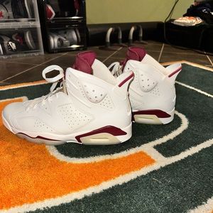 Air Jordan 6 Maroon 9/10 (no original box)
